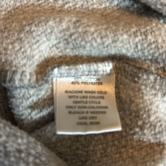 Tulsa Hurricane sweatshirt mv sport small - Picture 4 of 4